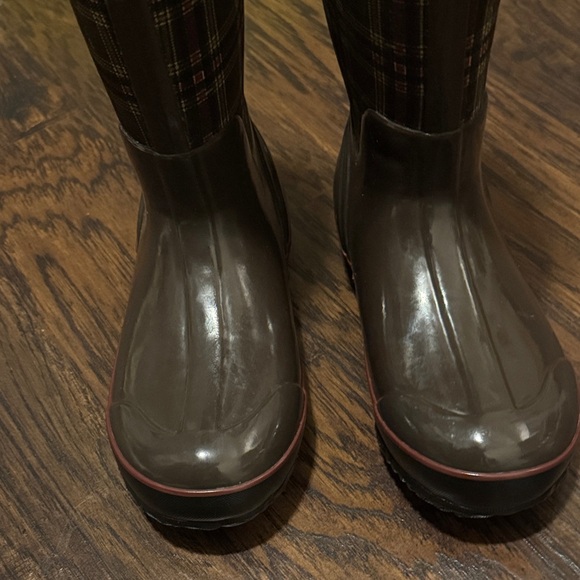 Bogs Dark Brown Plaid Boots with Pink Highlights, Like New, Sz 7 - Picture 5 of 10